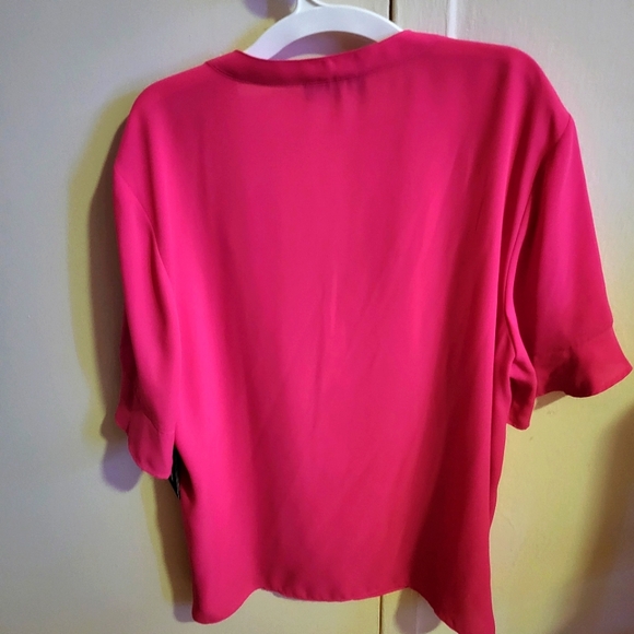 Pink blouse with ruffles - Picture 6 of 10